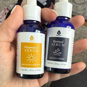 Vitamin C and Retinol Serum Set - Blue and White